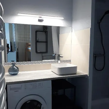Apartment En Bord De *